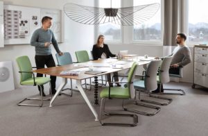 BMV Steelcase Büroeinrichtung Meetingraum
