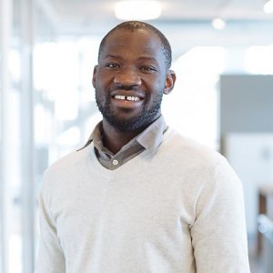 Im BMV Steelcase Team: Charles Dwomoh