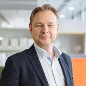 BMV Steelcase Geschäftsführung Wolfgang Gruber