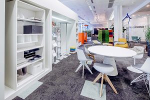 BMV Steelcase Schauraum