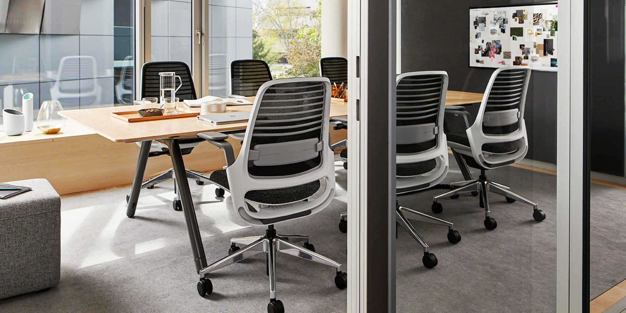 So könnte Ihr Büro mit Sesseln von BMV Steelcase aussehen