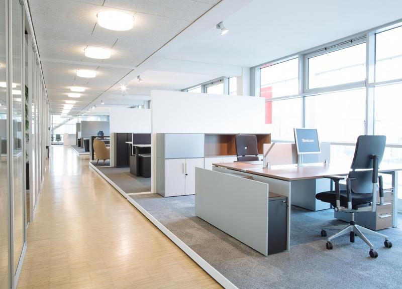 BMV Steelcase Schauraum